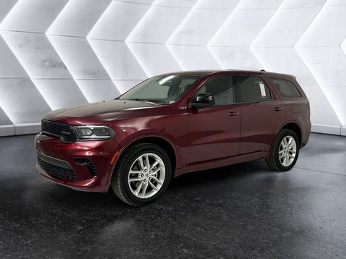 Used 2023 Dodge Durango GT AWD/4WD image 3