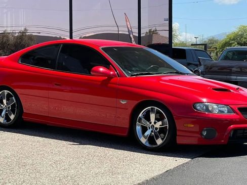 Used 2005 Pontiac GTO image 19