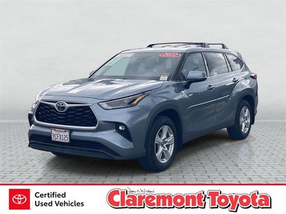 Certified 2022 Toyota Highlander LE