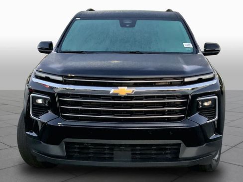 Used 2026 Chevrolet Traverse LT AWD/4WD image 4