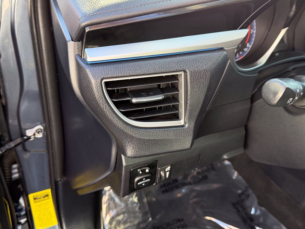 Used 2014 Toyota Corolla S FWD image 13