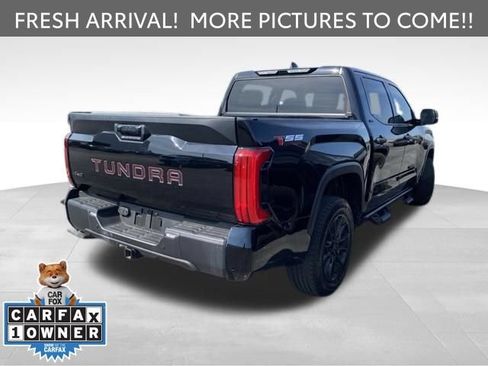 Used 2023 Toyota Tundra SR5 w/ SR5 Convenience Package AWD/4WD image 4