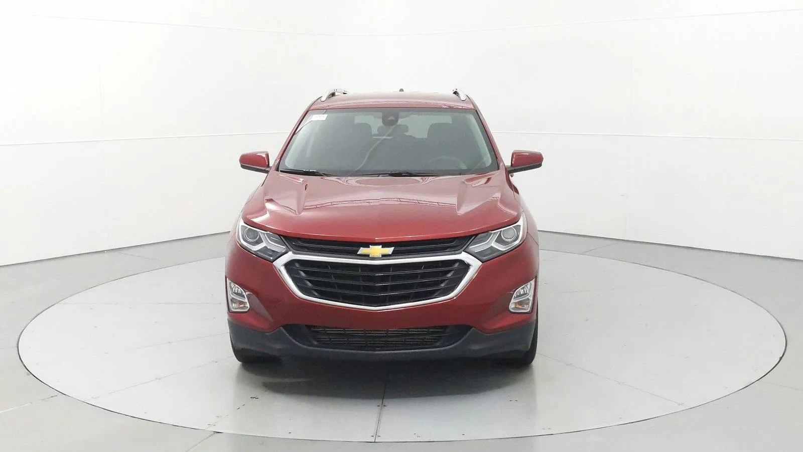 Used 2020 Chevrolet Equinox LT FWD image 2