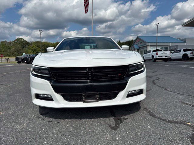 Used 2019 Dodge Charger SXT w/ Cold Weather Package AWD/4WD image 34