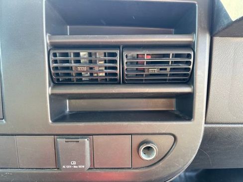 Used 2024 Chevrolet Express 2500 w/ Driver Convenience Package RWD image 21