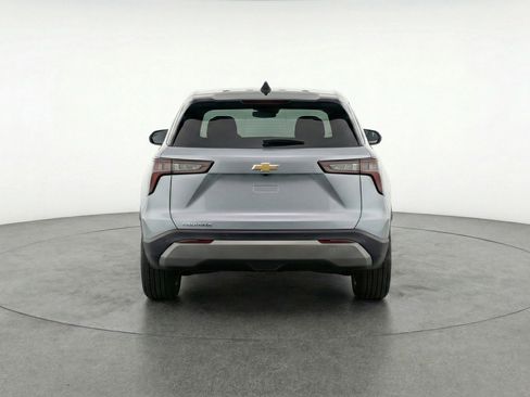 Used 2025 Chevrolet Equinox LT FWD image 7