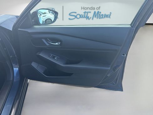 Certified 2025 Honda Accord SE image 33