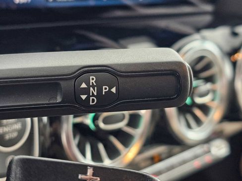 Used 2025 Mercedes-Benz GLA 250 image 31