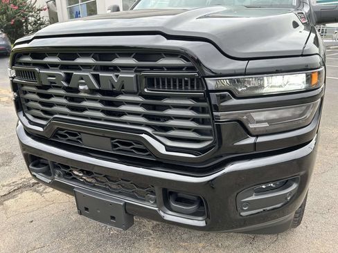 Used 2025 RAM 2500 Big Horn AWD/4WD image 11