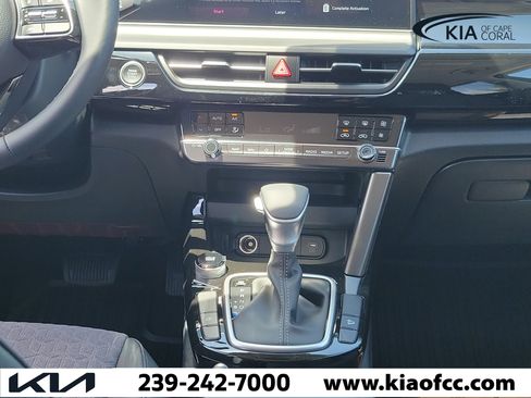 New 2026 Kia Seltos S FWD image 18