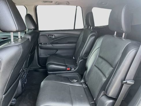 Used 2019 Honda Pilot Elite image 25