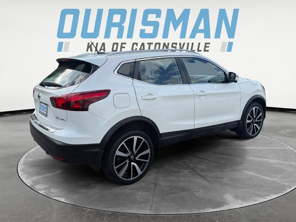 Used 2017 Nissan Rogue Sport SL w/ SL Premium Package AWD/4WD image 6