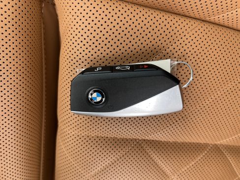 Used 2024 BMW X5 xDrive40i w/ Premium Package AWD/4WD image 35