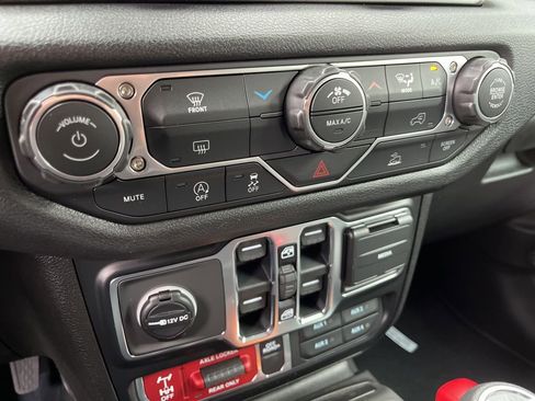 New 2026 Jeep Wrangler Unlimited Sport AWD/4WD image 38
