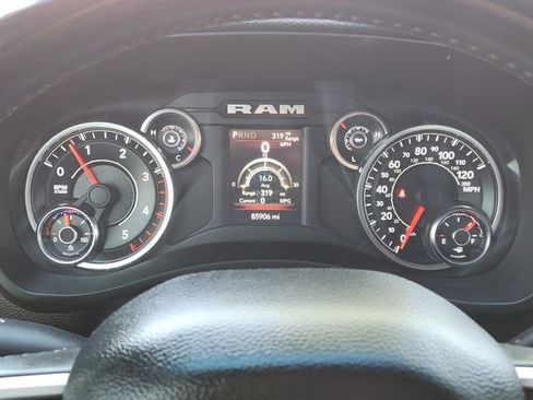 Used 2022 RAM 3500 Lone Star w/ Lone Star Silver Edition AWD/4WD image 16