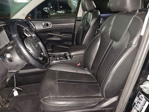 Used 2022 Kia Sorento SX image 22