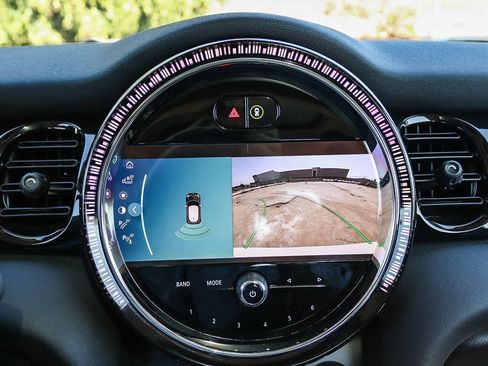 Used 2023 MINI Cooper 2-Door Hardtop FWD image 30