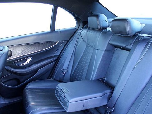 Used 2019 Mercedes-Benz E 300 w/ AMG Line Exterior image 16