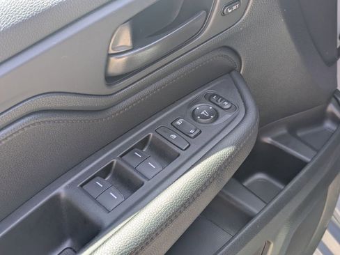 Used 2025 Honda Odyssey Sport-L image 13
