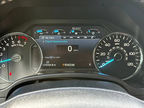 Used 2019 Ford F150 Lariat RWD image 24