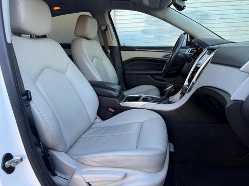 Used 2015 Cadillac SRX FWD image 23