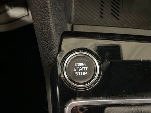 Certified 2023 Kia Sportage X-Line AWD/4WD image 13