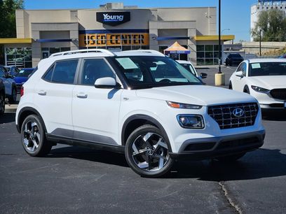 Used 2025 Hyundai Venue SEL