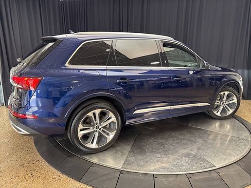 Used 2023 Audi Q7 3.0T Premium Plus w/ Premium Plus Package AWD/4WD image 9