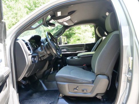 Used 2023 RAM 3500 SLT w/ Quick Order Package 2YG SLT AWD/4WD image 24