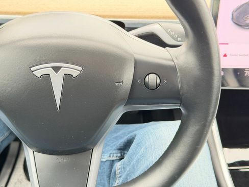 Used 2018 Tesla Model 3 Long Range image 69