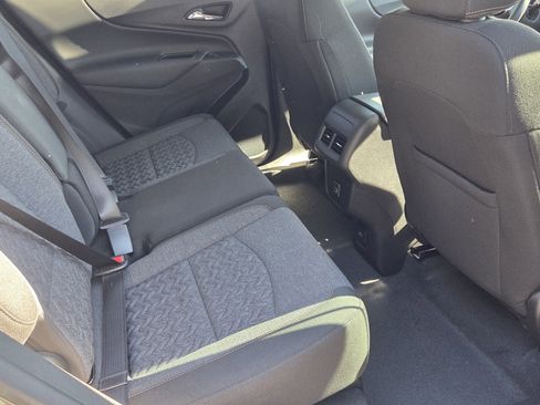 Used 2024 Chevrolet Equinox LT image 10