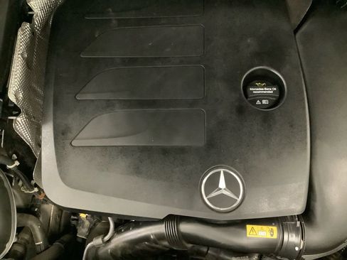 Used 2020 Mercedes-Benz GLC 300 4MATIC Coupe image 21