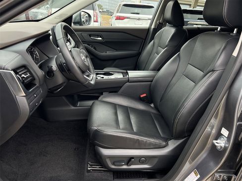 Certified 2022 Nissan Rogue SL w/ SL Premium Package image 20