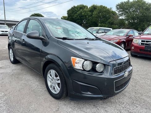 Used 2014 Chevrolet Sonic LT FWD image 1