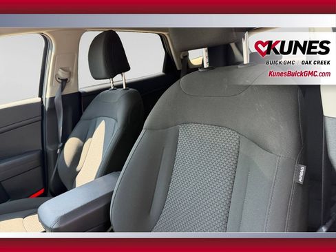Used 2026 Kia Sportage LX FWD image 23