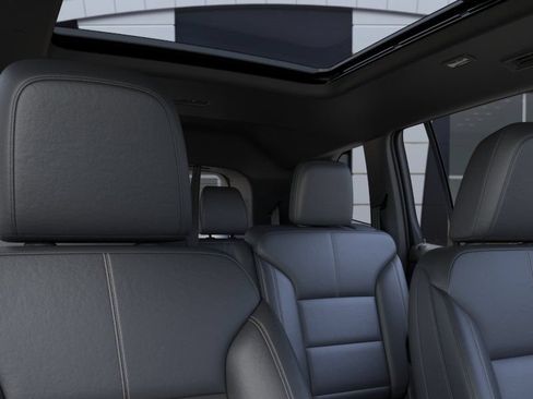 Used 2027 GMC Acadia Elevation w/ Black Edition FWD image 24