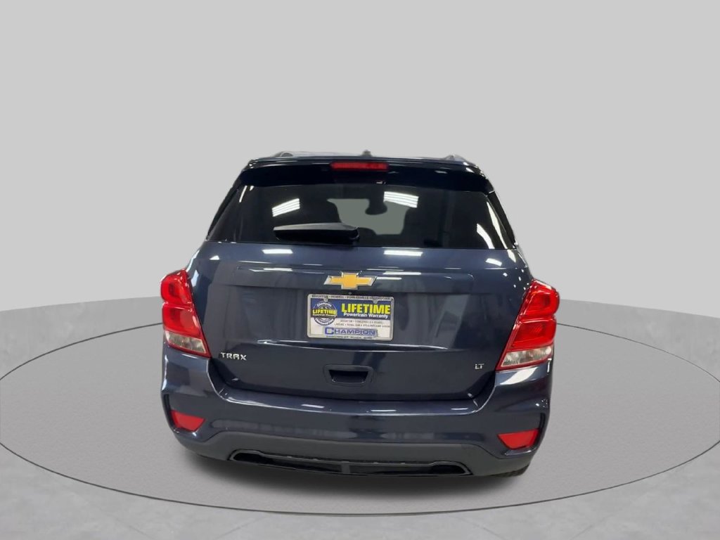 Used 2018 Chevrolet Trax LT w/ Sun & Sound Package FWD image 7