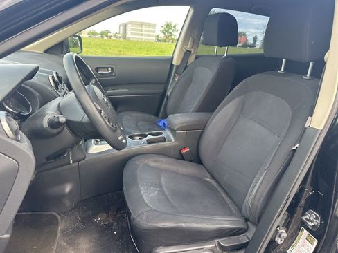 Used 2013 Nissan Rogue S w/ Special Edition Pkg FWD image 14