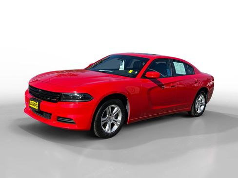 Used 2022 Dodge Charger SXT w/ Leather Interior Group image 1