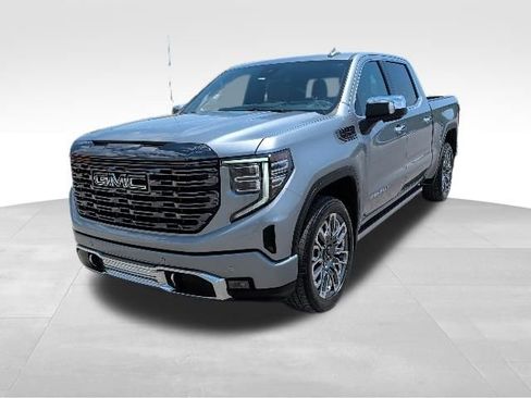 Used 2024 GMC Sierra 1500 Denali Ultimate AWD/4WD image 7