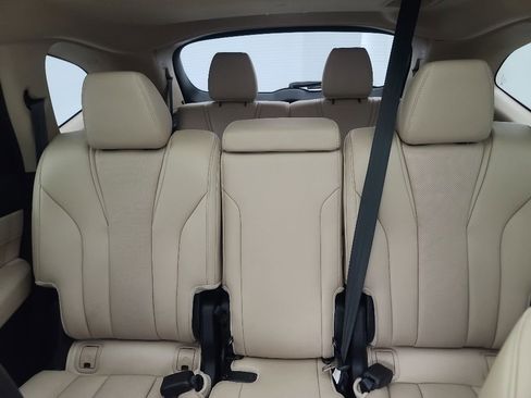 Used 2023 Acura MDX SH-AWD w/ Technology Package image 29
