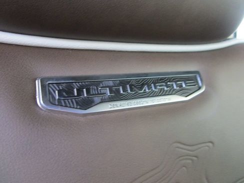 New 2026 GMC Yukon XL Denali Ultimate w/ LPO, Floor Liner Package AWD/4WD image 30