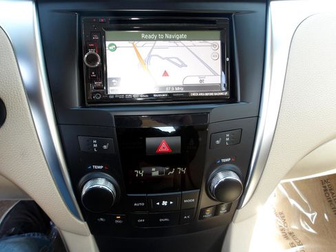 Used 2011 Suzuki Kizashi Sport SLS image 18