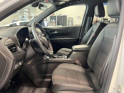 Used 2024 Chevrolet Equinox RS AWD/4WD image 11