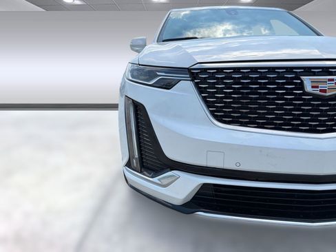 Used 2024 Cadillac XT6 Luxury FWD image 21