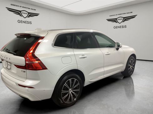 Used 2019 Volvo XC60 T5 Inscription w/ Protection Package FWD image 5