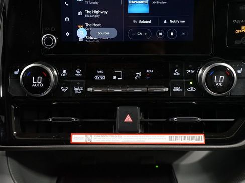 New 2026 Toyota Highlander XLE image 20