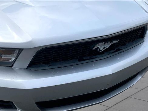 Used 2010 Ford Mustang Premium RWD image 24