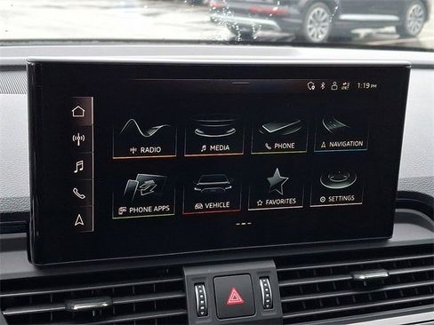 Used 2023 Audi Q5 2.0T Premium w/ Convenience Package image 24