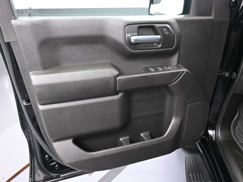 Used 2026 Chevrolet Silverado 1500 Custom Trail Boss AWD/4WD image 12